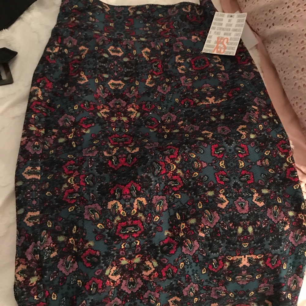 Lularoe Cassie xs skirt